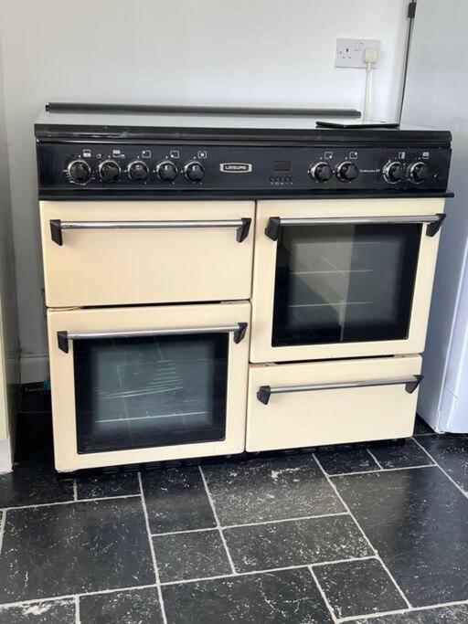Spacious 4 Bedroom House Billericay Esterno foto