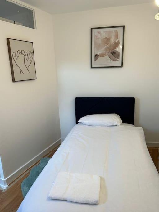Spacious 4 Bedroom House Billericay Esterno foto