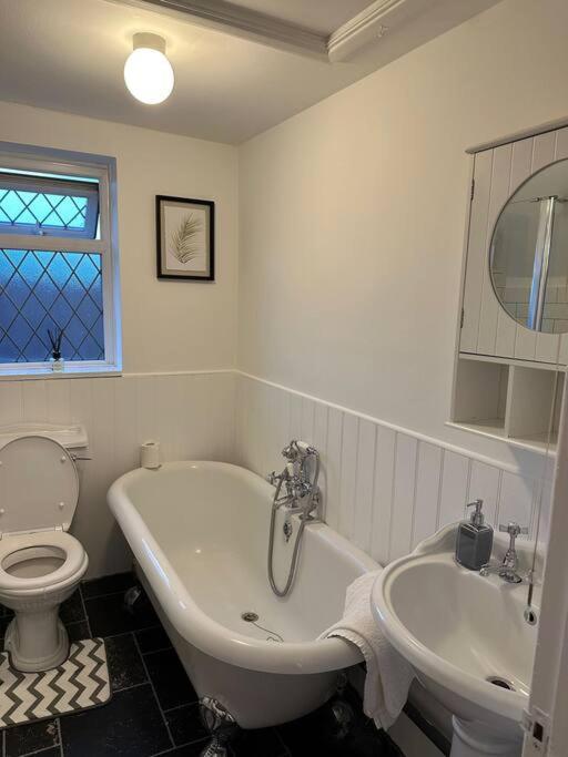 Spacious 4 Bedroom House Billericay Esterno foto