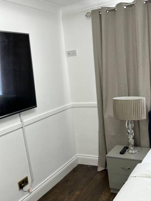 Spacious 4 Bedroom House Billericay Esterno foto