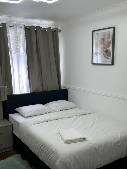 Spacious 4 Bedroom House Billericay Esterno foto