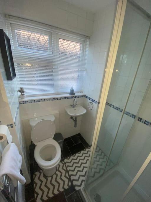 Spacious 4 Bedroom House Billericay Esterno foto
